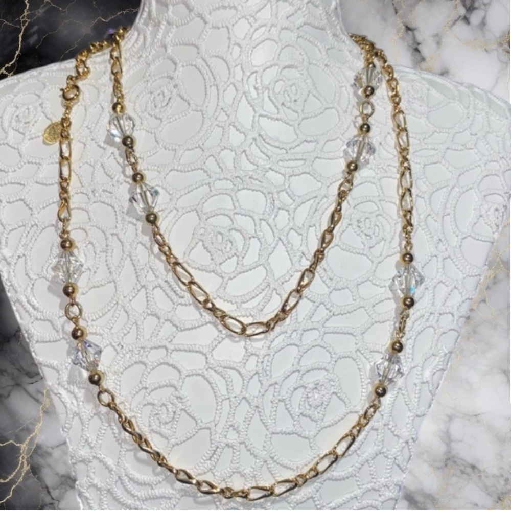 EUC Womens 18” Genuine Australian Crystal Gold Necklace